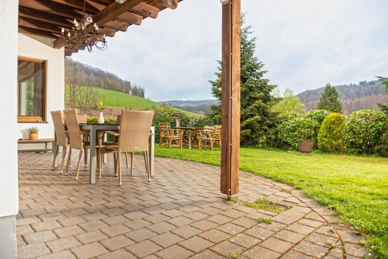 Ferienhaus Rothaarblick Schmallenberg Bagian luar foto